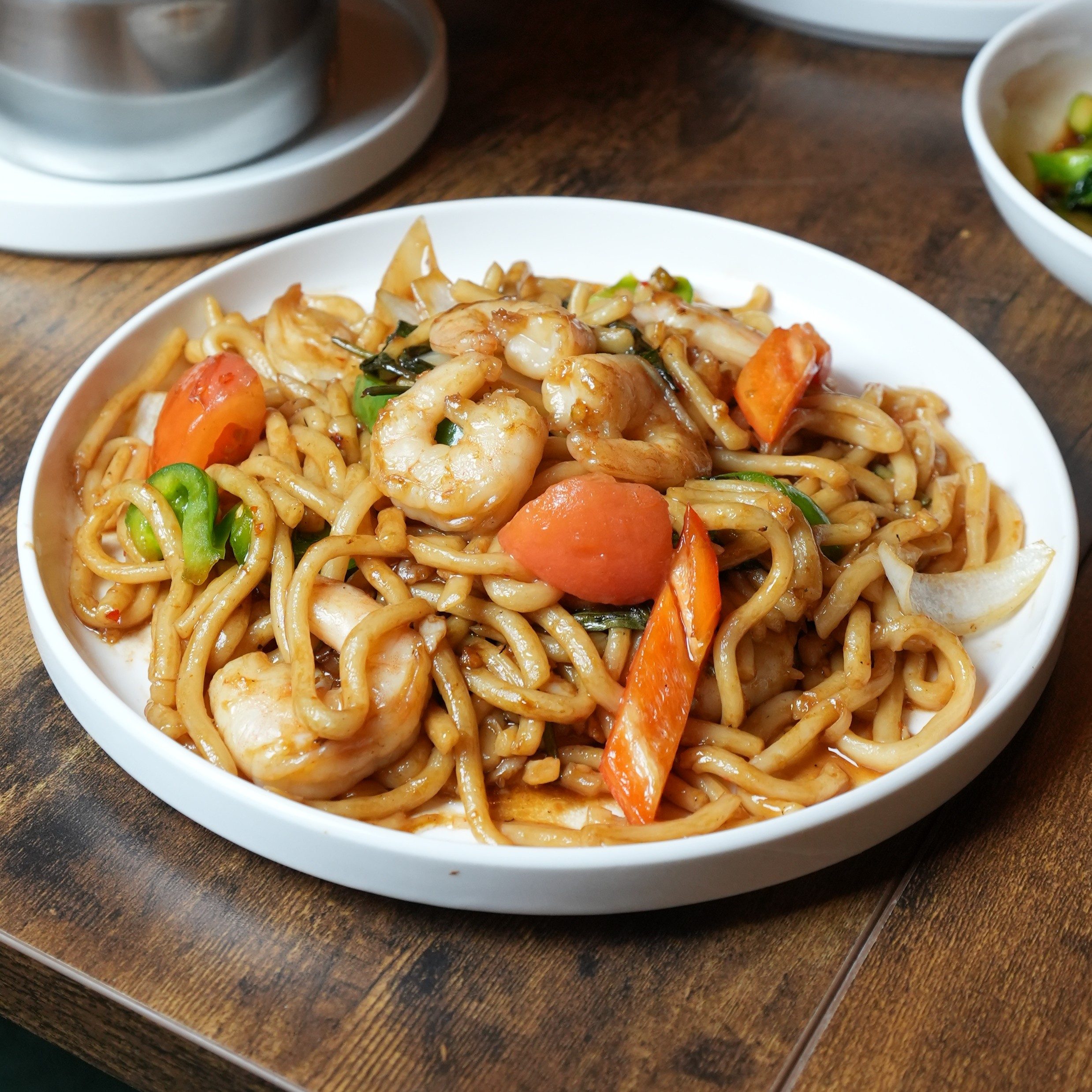 Udon Drunken Noodles.