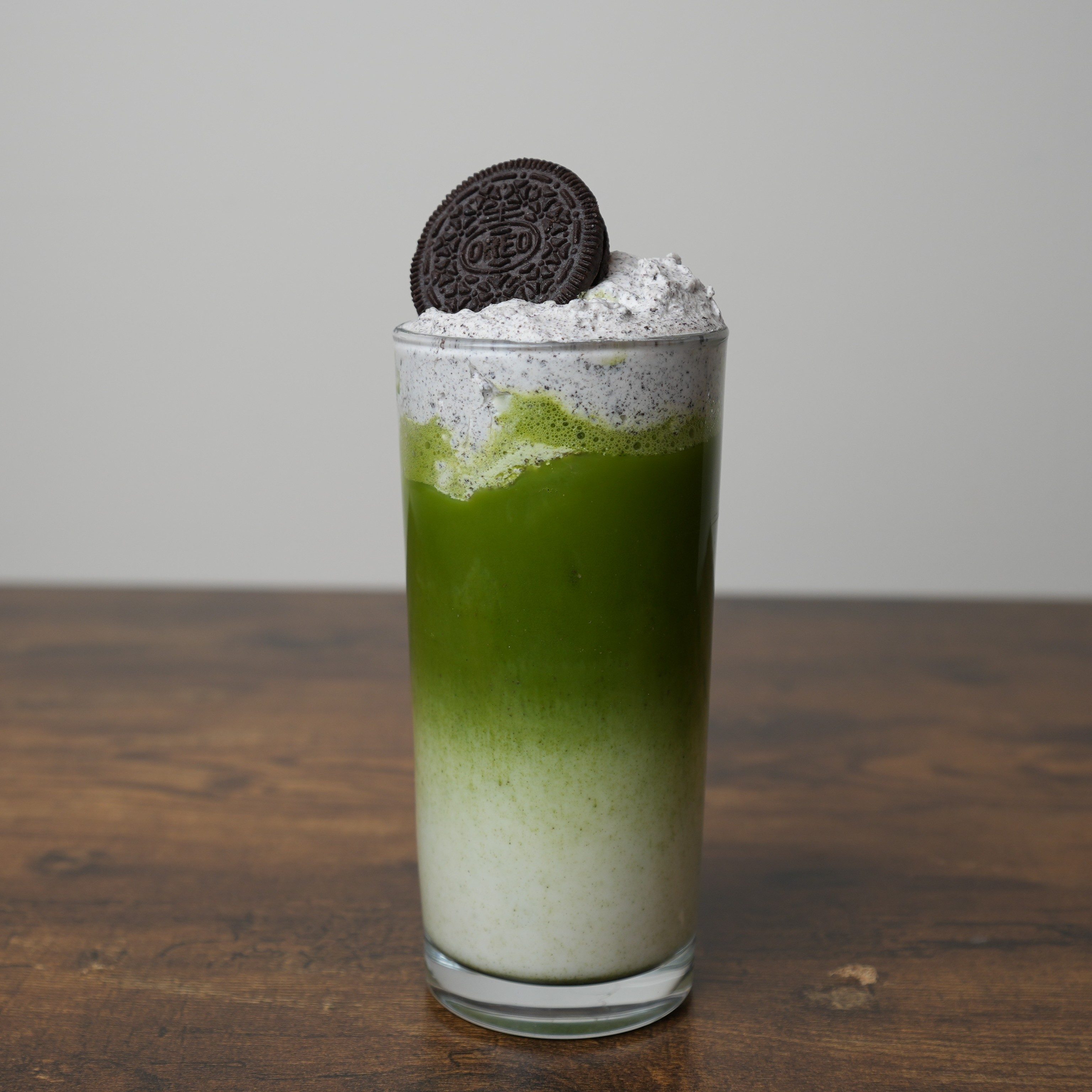 Oreo Creme Matcha Latte.