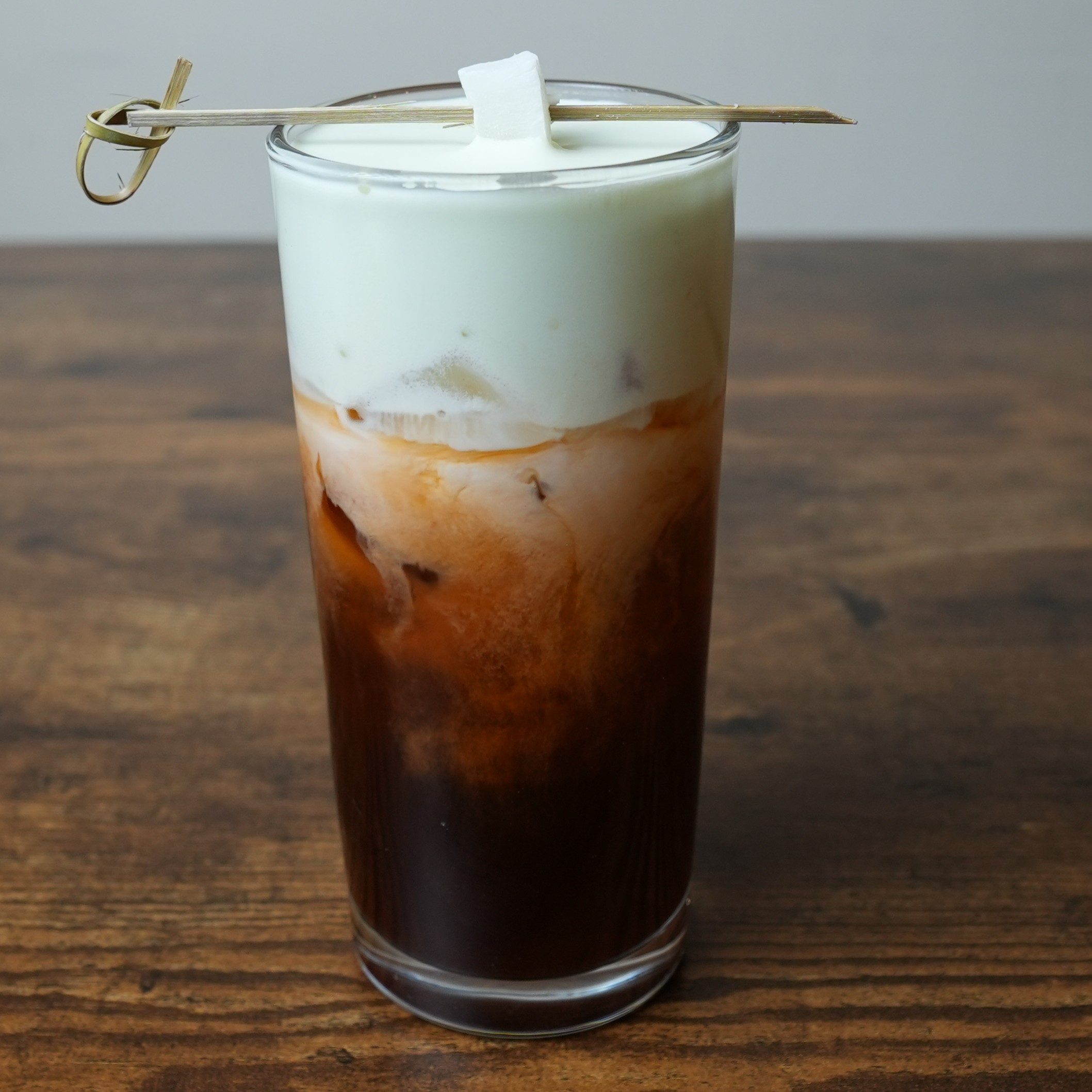 Pandan Cloud RED Thai Tea.