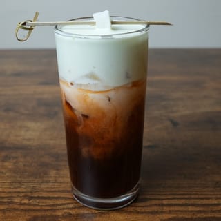 Pandan Cloud RED Thai Tea